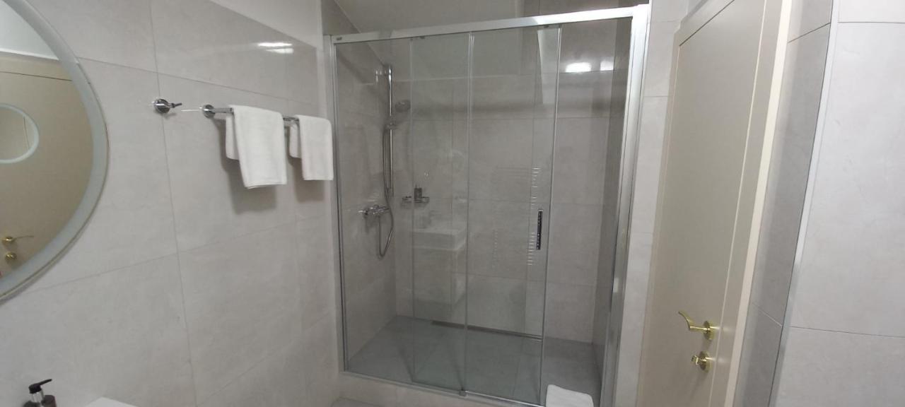 The Golden Wheel 4* Praga