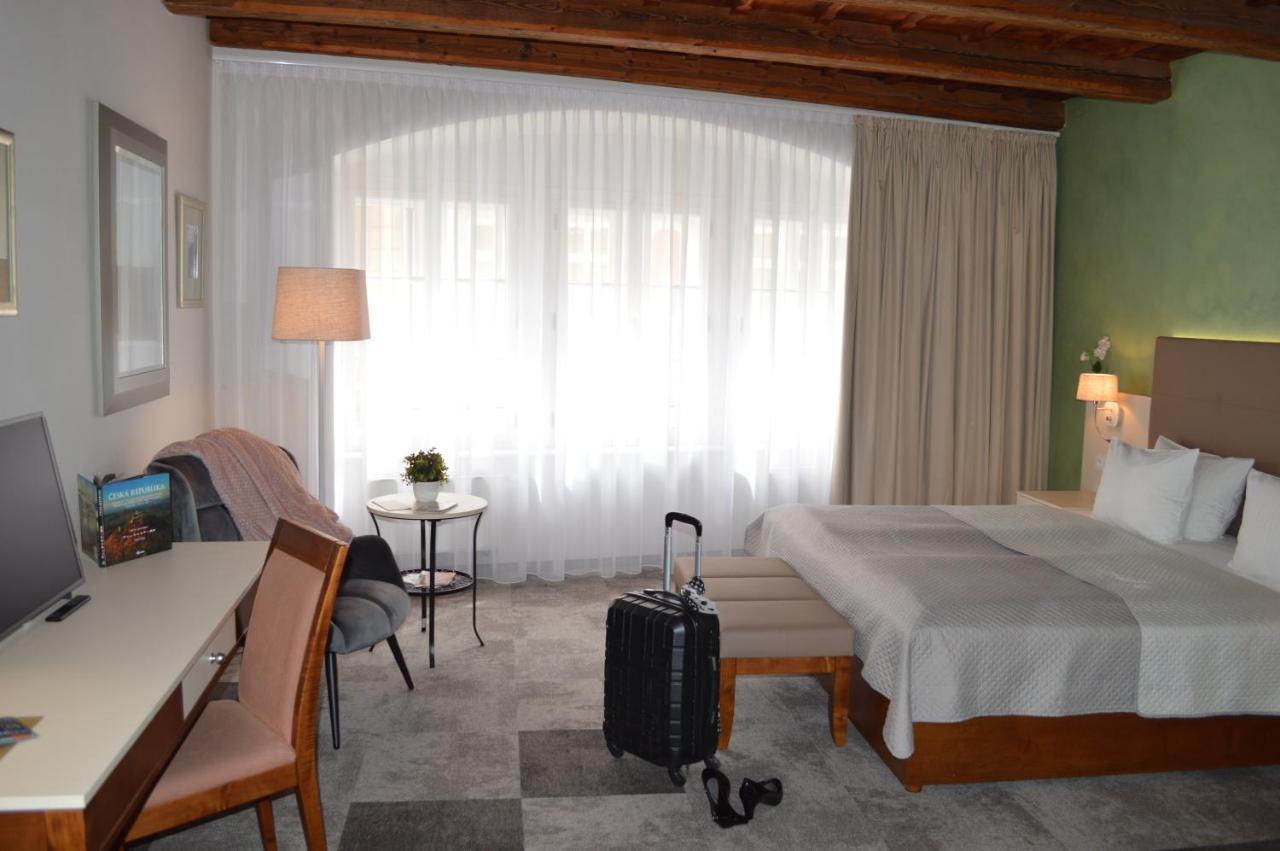 Hotel The Golden Wheel Praga
